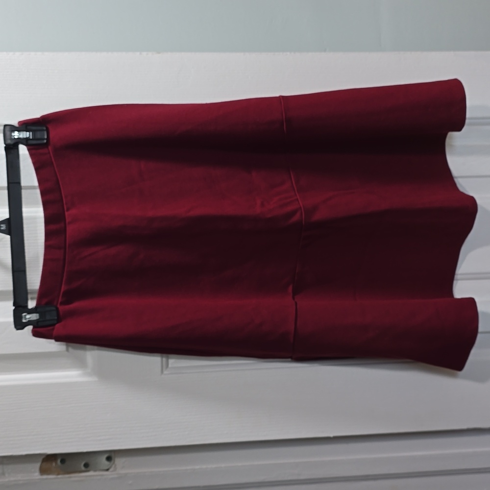Chemise Red Skirt Woman's Size 36 (small)
